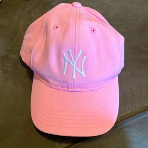 Yankees Pink Hat